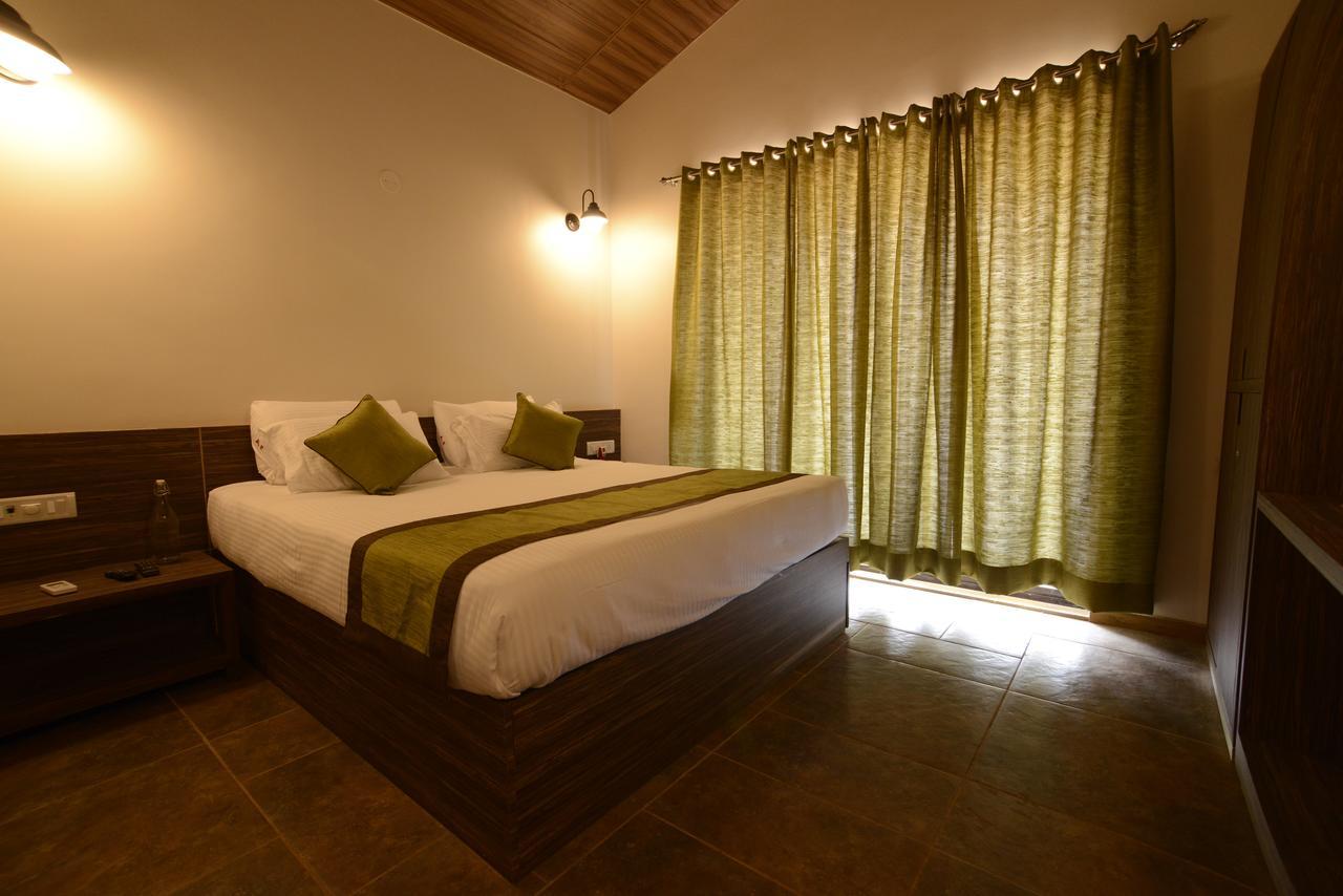 Feet Up Amaranth Resort Dapoli Exterior photo